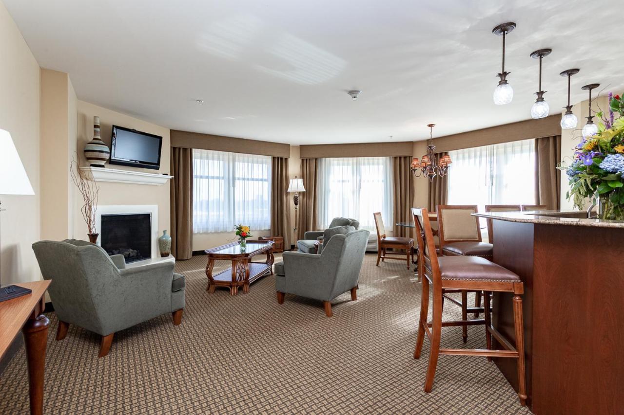 Jefferson Street Inn, A Member Of Radisson Individuals Уосо Экстерьер фото