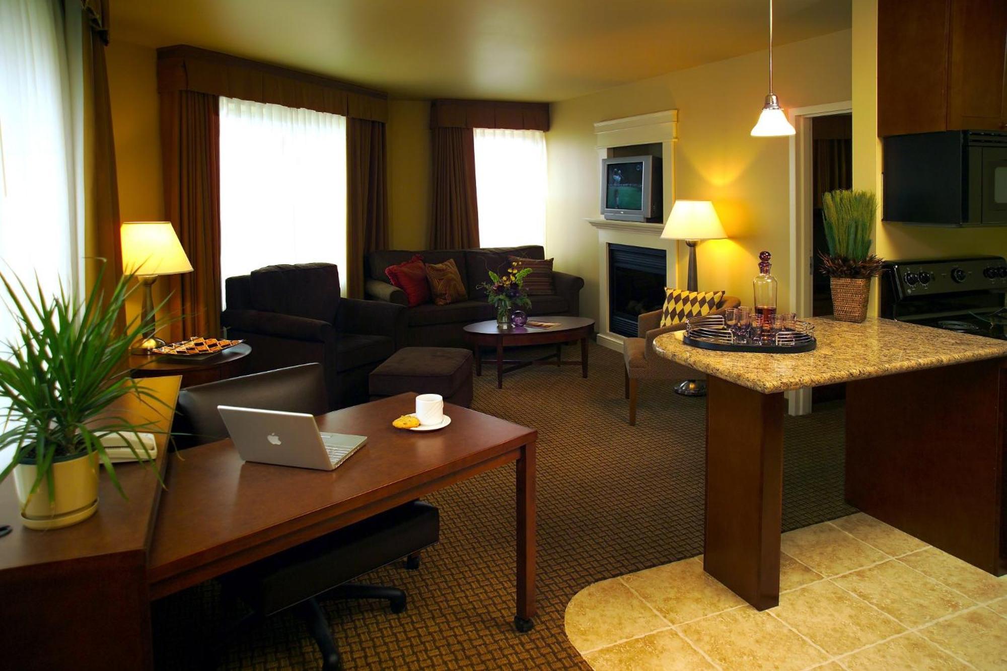 Jefferson Street Inn, A Member Of Radisson Individuals Уосо Экстерьер фото